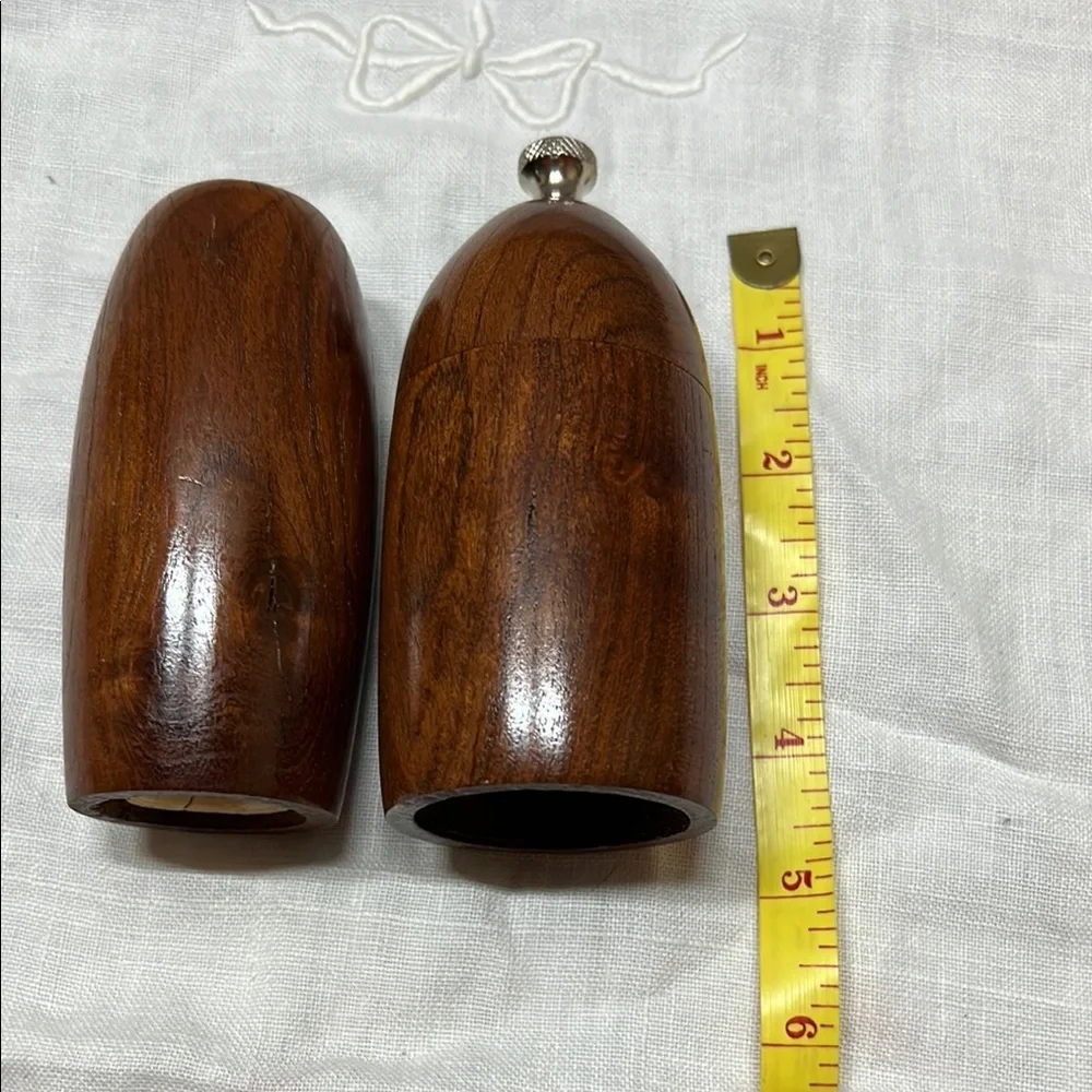 Vintage Wooden Salt and Pepper‎ Shakers